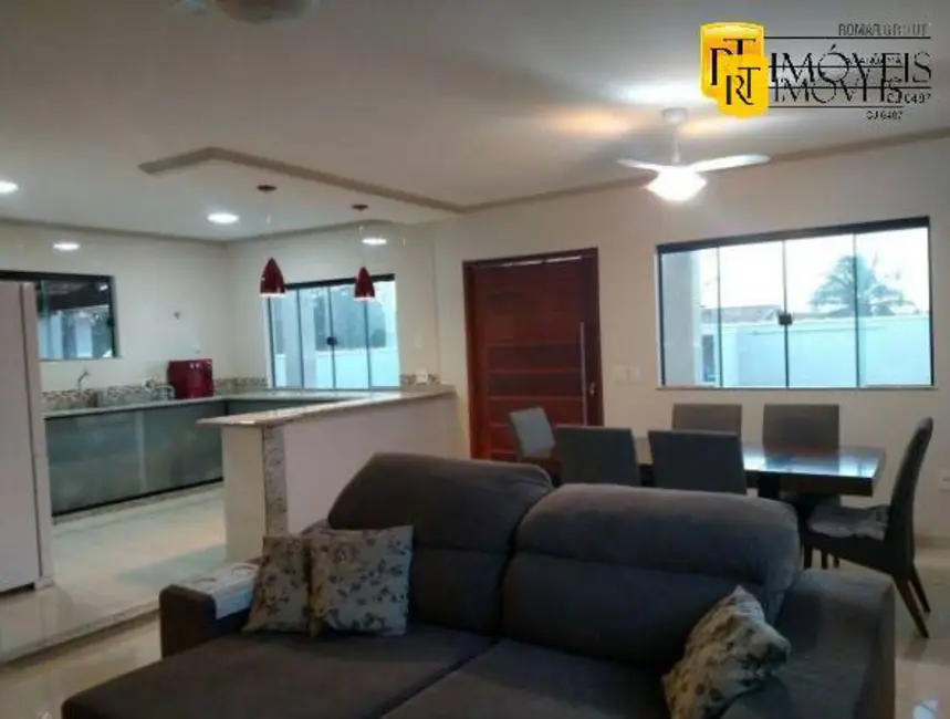 Foto 7 de Casa de Condomínio com 3 quartos à venda, 265m2 em Araruama - RJ