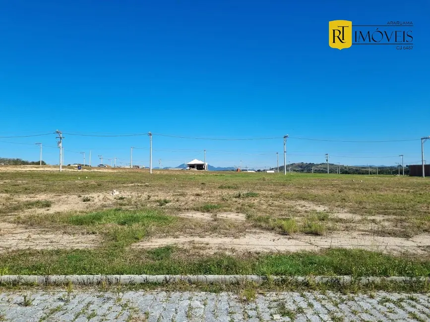 Foto 3 de Terreno / Lote à venda, 315m2 em Araruama - RJ