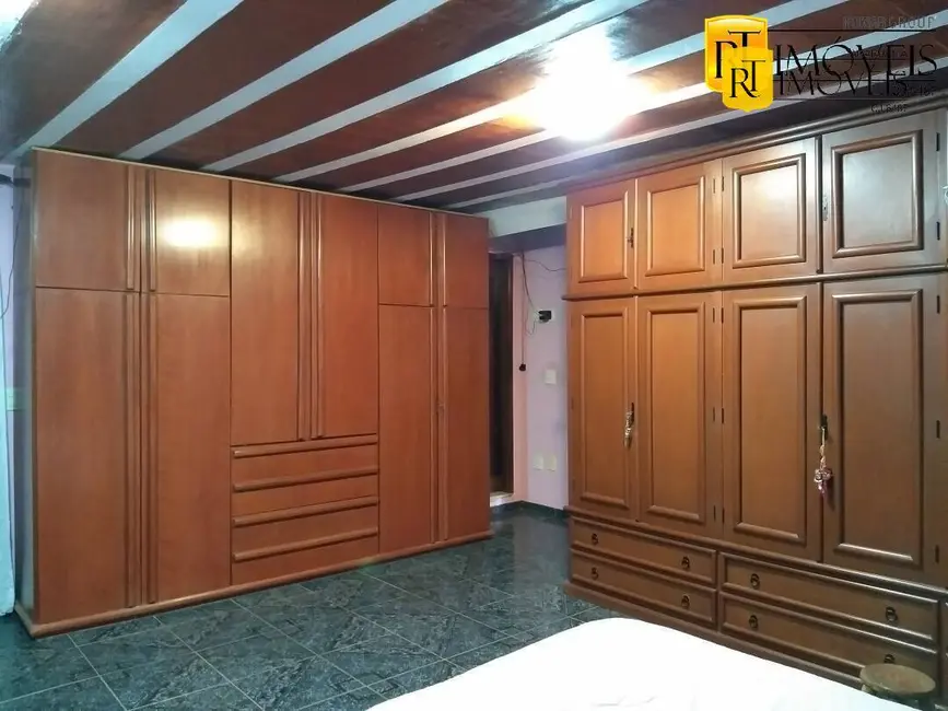Foto 5 de Casa de Condomínio com 6 quartos à venda, 257m2 em Iguaba Grande - RJ