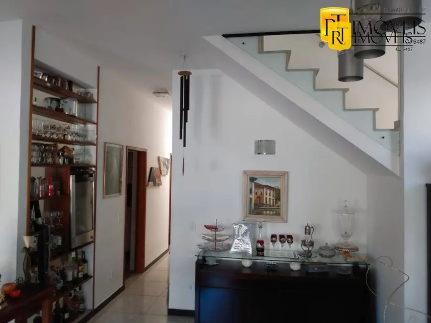 Foto 7 de Casa de Condomínio com 5 quartos à venda, 300m2 em Araruama - RJ