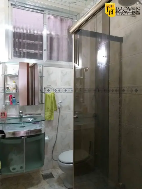 Foto 8 de Apartamento com 1 quarto à venda, 45m2 em Araruama - RJ