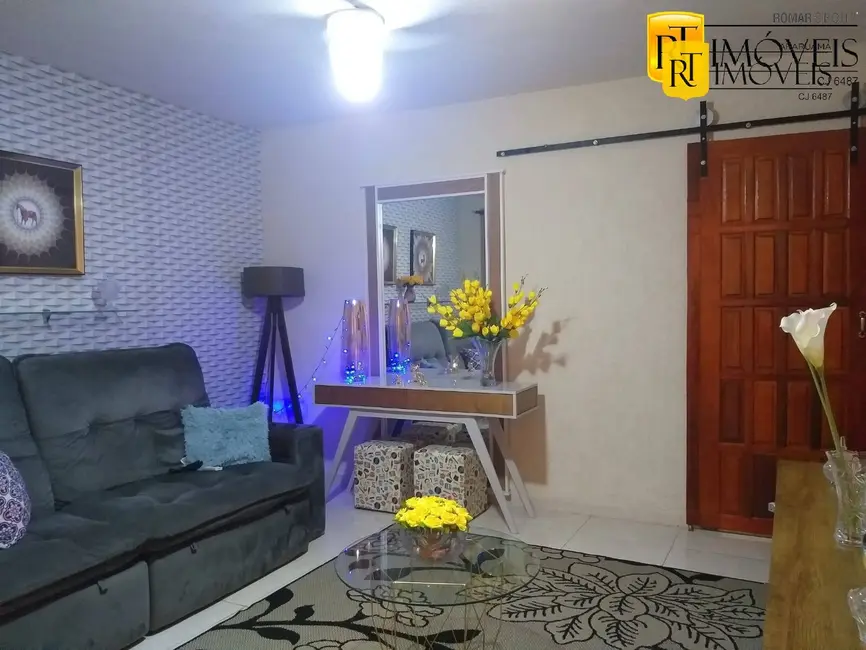 Casa com 3 quartos à venda, 100m2 em Araruama - RJ - imagem 3 Foto 3 de Casa com 3 quartos à venda, 100m2 em Araruama - RJ