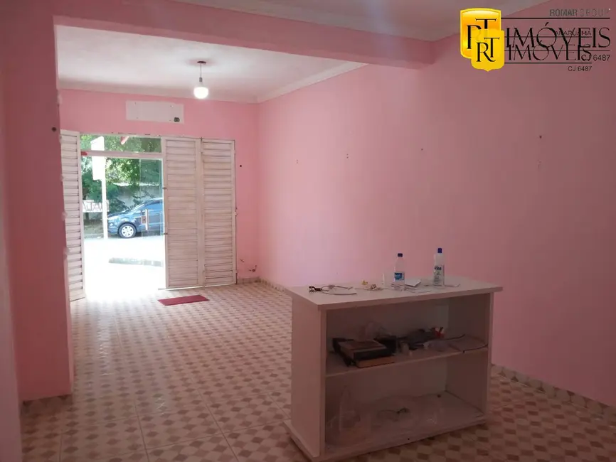 Foto 3 de Sobrado com 2 quartos à venda, 150m2 em Araruama - RJ