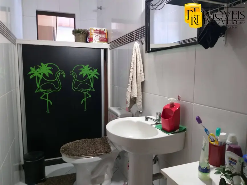 Foto 7 de Casa com 3 quartos à venda, 125m2 em Araruama - RJ