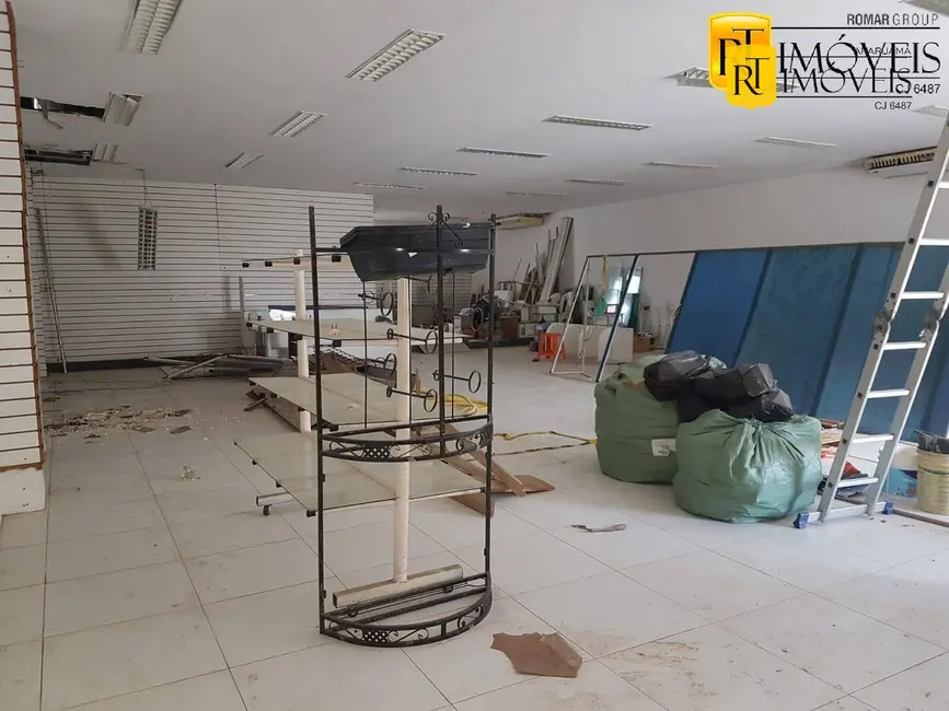 Foto 4 de Loja à venda e para alugar, 250m2 em Centro, Araruama - RJ