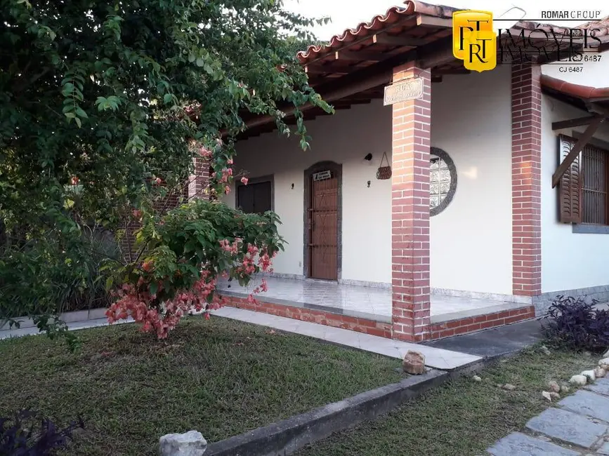 Foto 1 de Casa com 3 quartos à venda, 135m2 em Araruama - RJ