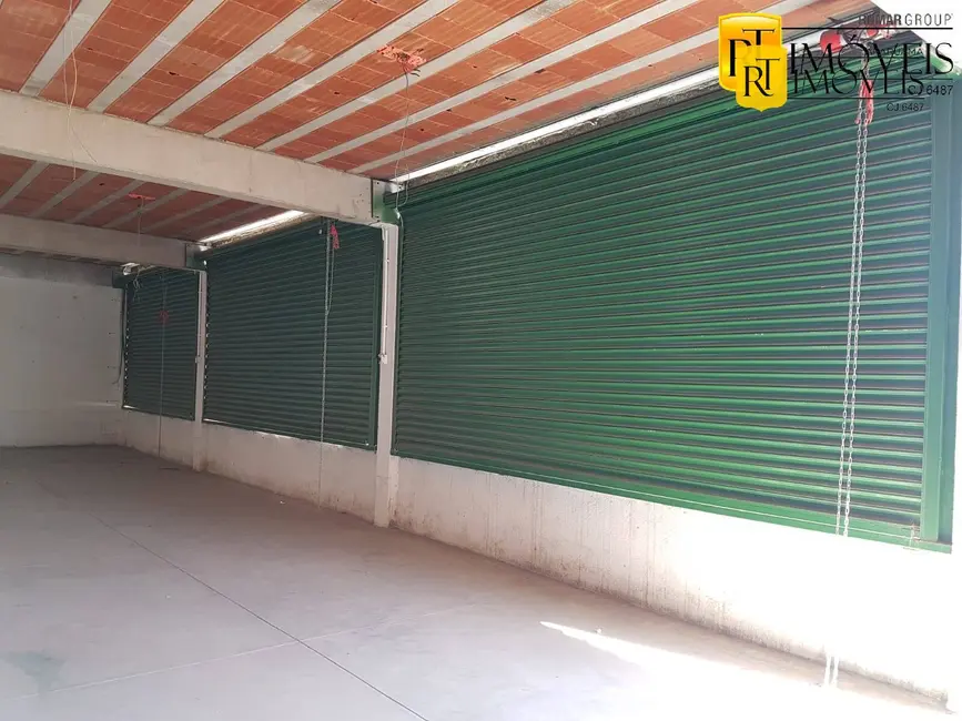 Foto 6 de Armazém / Galpão à venda e para alugar, 990m2 em Araruama - RJ