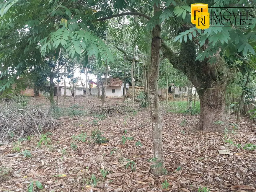 Foto 5 de Terreno / Lote à venda, 3500m2 em Araruama - RJ