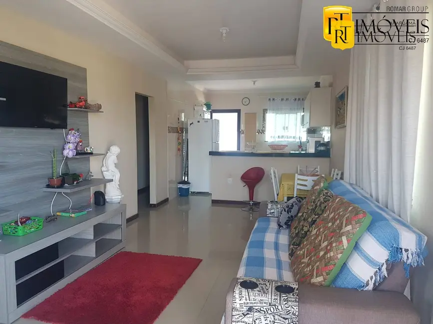 Foto 3 de Casa de Condomínio com 3 quartos à venda, 134m2 em Araruama - RJ