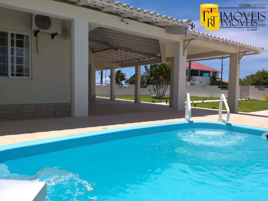 Foto 5 de Casa com 3 quartos à venda, 185m2 em Araruama - RJ