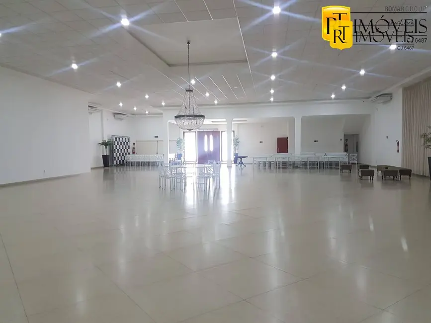 Foto 4 de Armazém / Galpão à venda e para alugar, 871m2 em Araruama - RJ