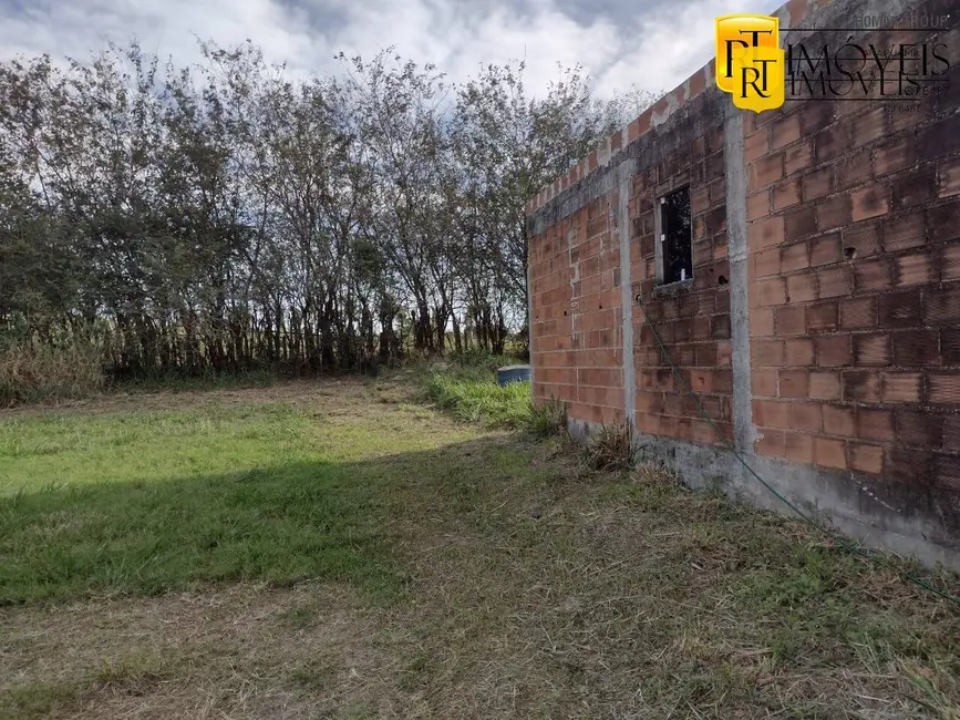 Foto 8 de Casa de Condomínio com 2 quartos à venda, 81m2 em Araruama - RJ