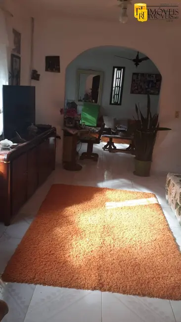 Casa com 2 quartos à venda, 75m2 em Iguaba Grande - RJ - imagem 8 Foto 8 de Casa com 2 quartos à venda, 75m2 em Iguaba Grande - RJ