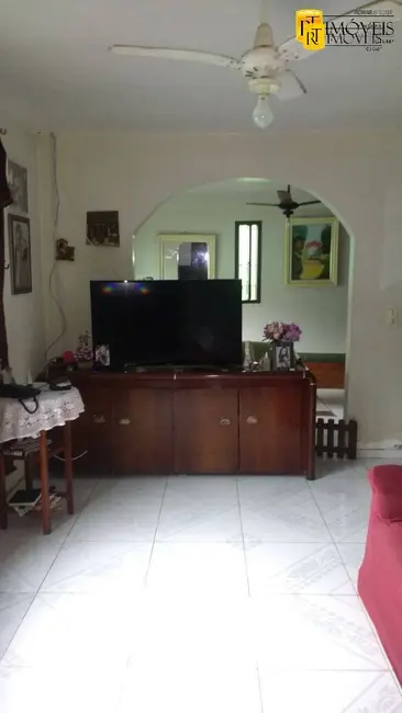 Casa com 2 quartos à venda, 75m2 em Iguaba Grande - RJ - imagem 9 Foto 9 de Casa com 2 quartos à venda, 75m2 em Iguaba Grande - RJ