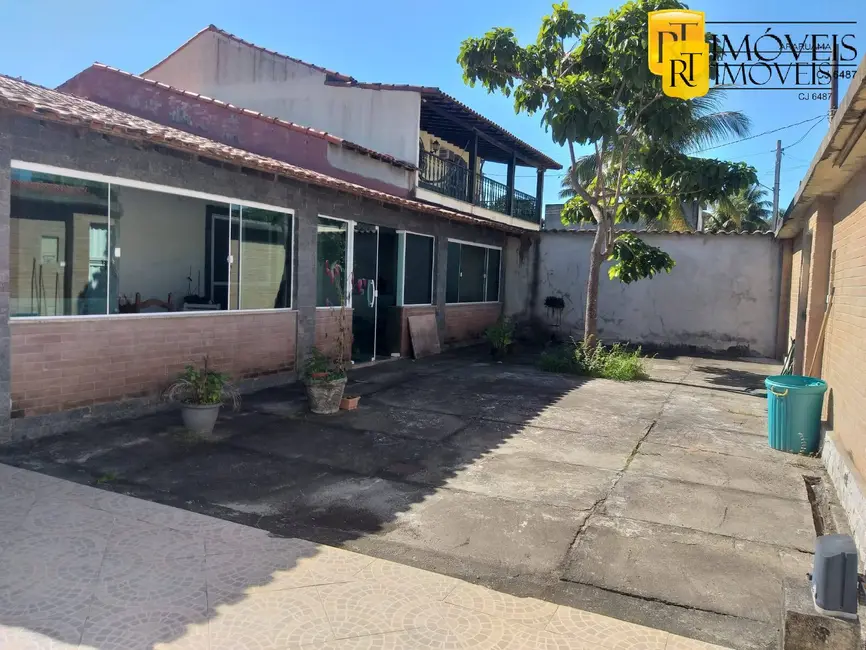Foto 4 de Casa com 3 quartos à venda, 190m2 em Araruama - RJ