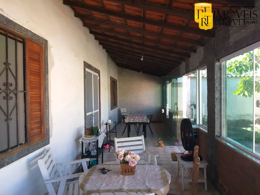 Foto 5 de Casa com 3 quartos à venda, 190m2 em Araruama - RJ