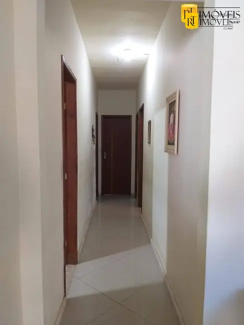 Foto 9 de Casa com 3 quartos à venda, 190m2 em Araruama - RJ