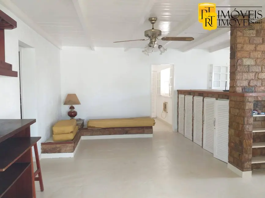 Foto 7 de Casa com 3 quartos à venda, 164m2 em Araruama - RJ