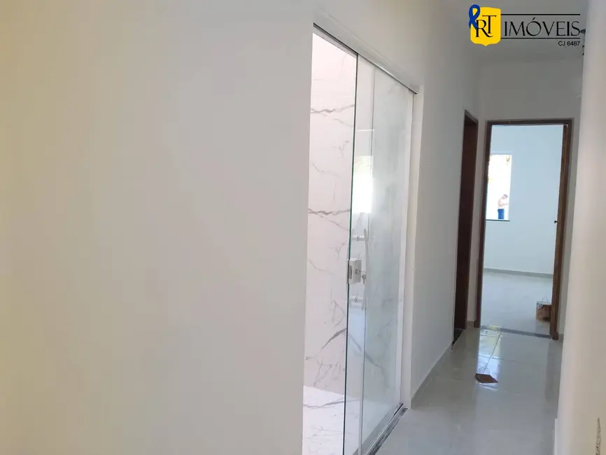 Casa com 3 quartos à venda, 100m2 em Araruama - RJ - imagem 9 Foto 9 de Casa com 3 quartos à venda, 100m2 em Araruama - RJ