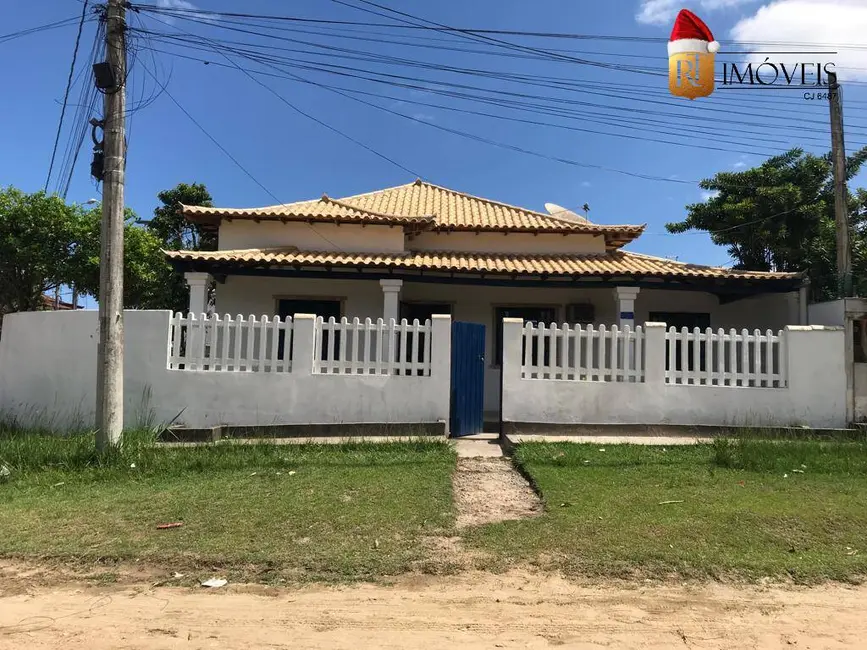 Foto 1 de Casa com 3 quartos à venda, 93m2 em Araruama - RJ