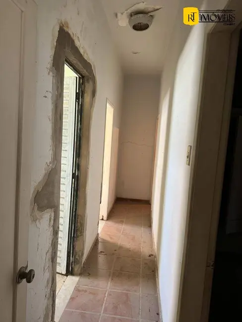 Foto 8 de Casa com 2 quartos à venda, 60m2 em Araruama - RJ