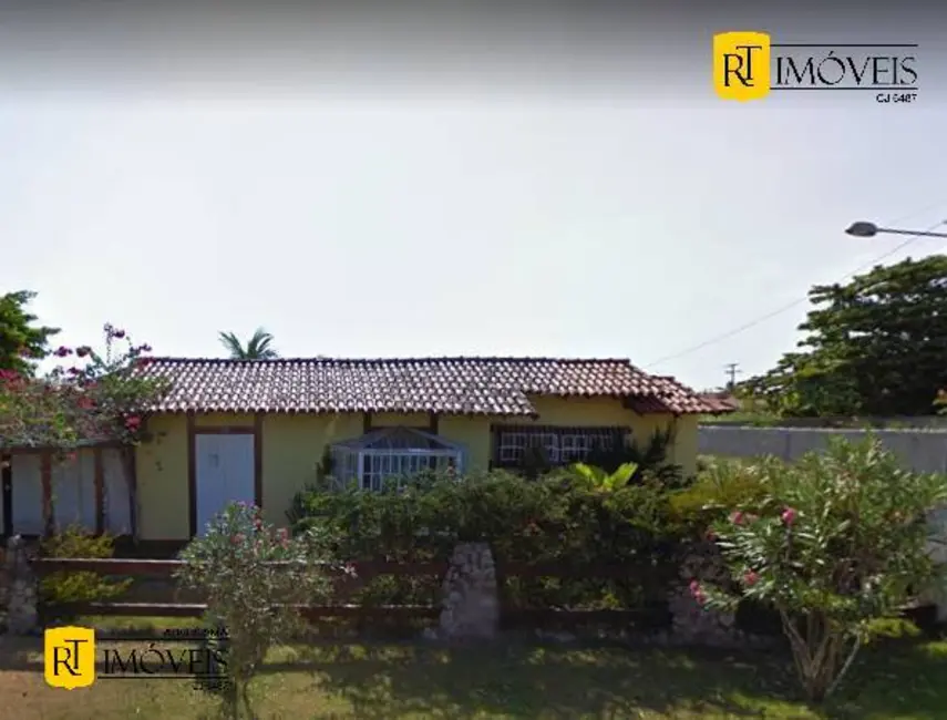 Foto 1 de Casa com 5 quartos à venda e para alugar, 182m2 em Araruama - RJ