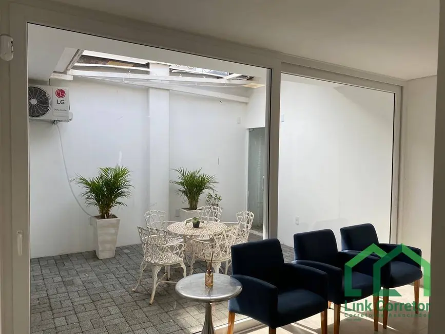 Sala Comercial para alugar, 35m2 em Taquaral, Campinas - SP - imagem 5 Foto 5 de Sala Comercial para alugar, 35m2 em Taquaral, Campinas - SP