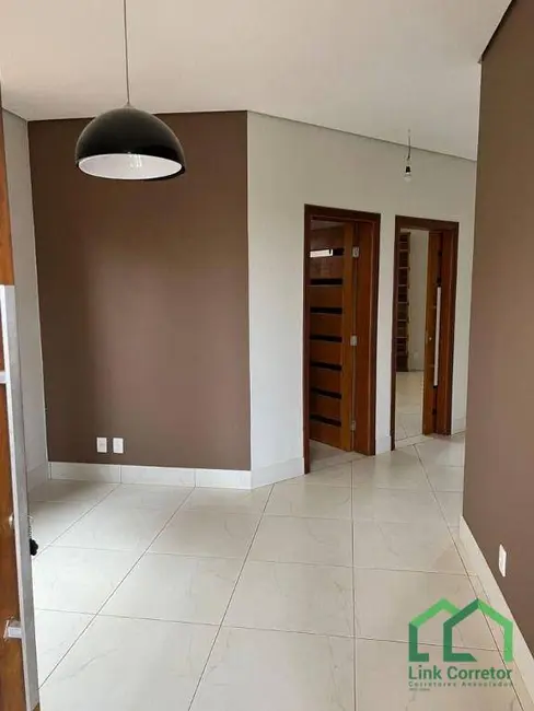 Foto 1 de Casa com 3 quartos à venda, 298m2 em Paulinia - SP
