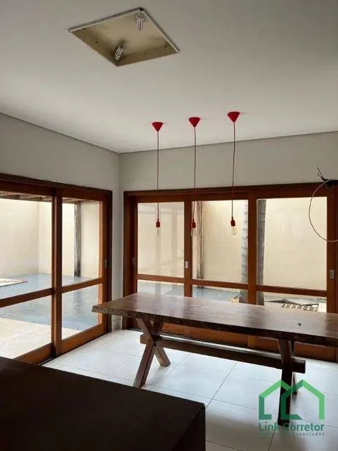 Foto 9 de Casa com 3 quartos à venda, 298m2 em Paulinia - SP