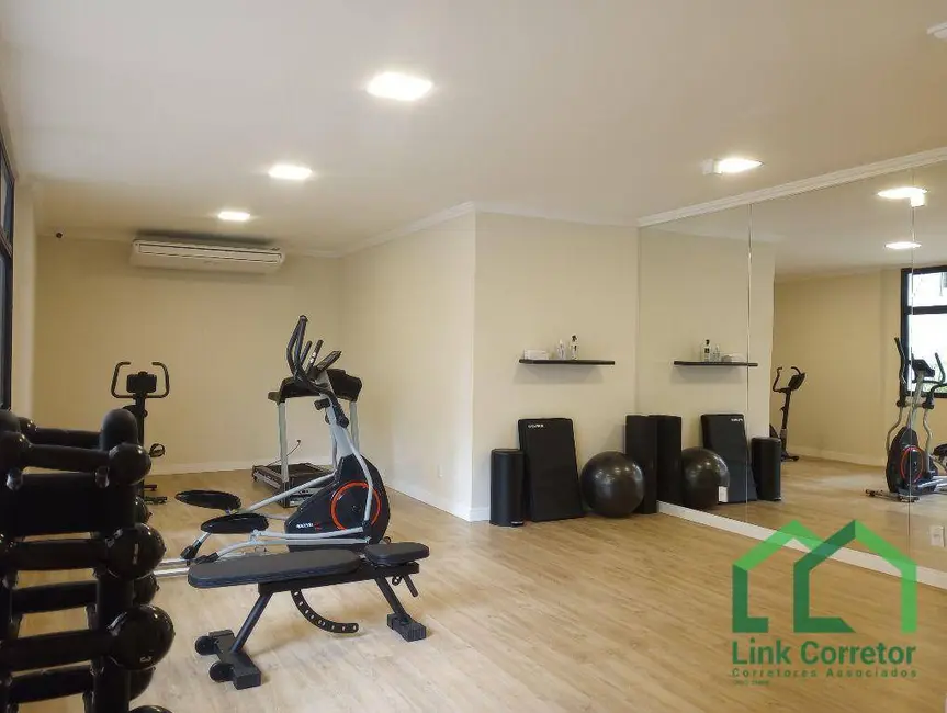 Foto 7 de Apartamento com 4 quartos à venda, 116m2 em Cambuí, Campinas - SP