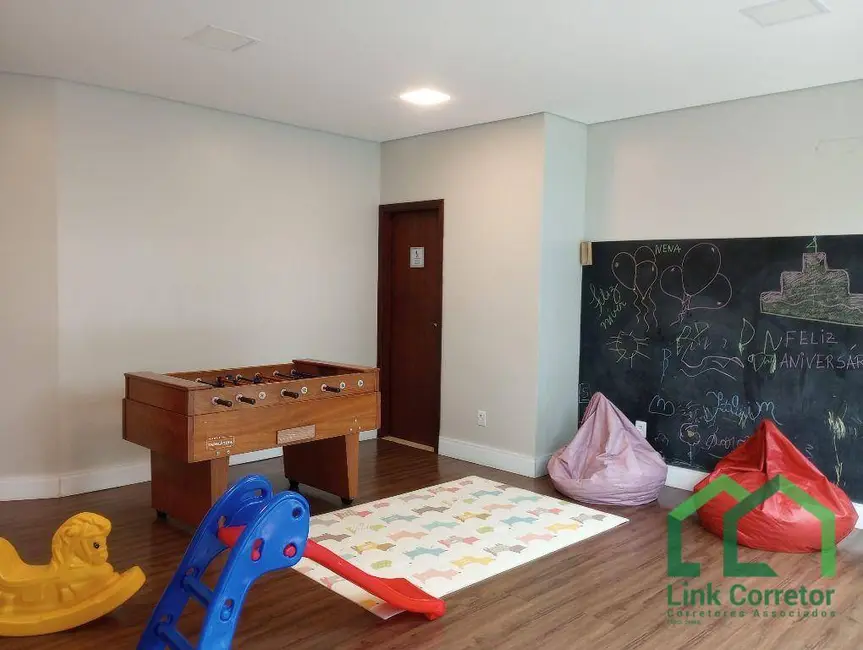 Foto 8 de Apartamento com 4 quartos à venda, 116m2 em Cambuí, Campinas - SP