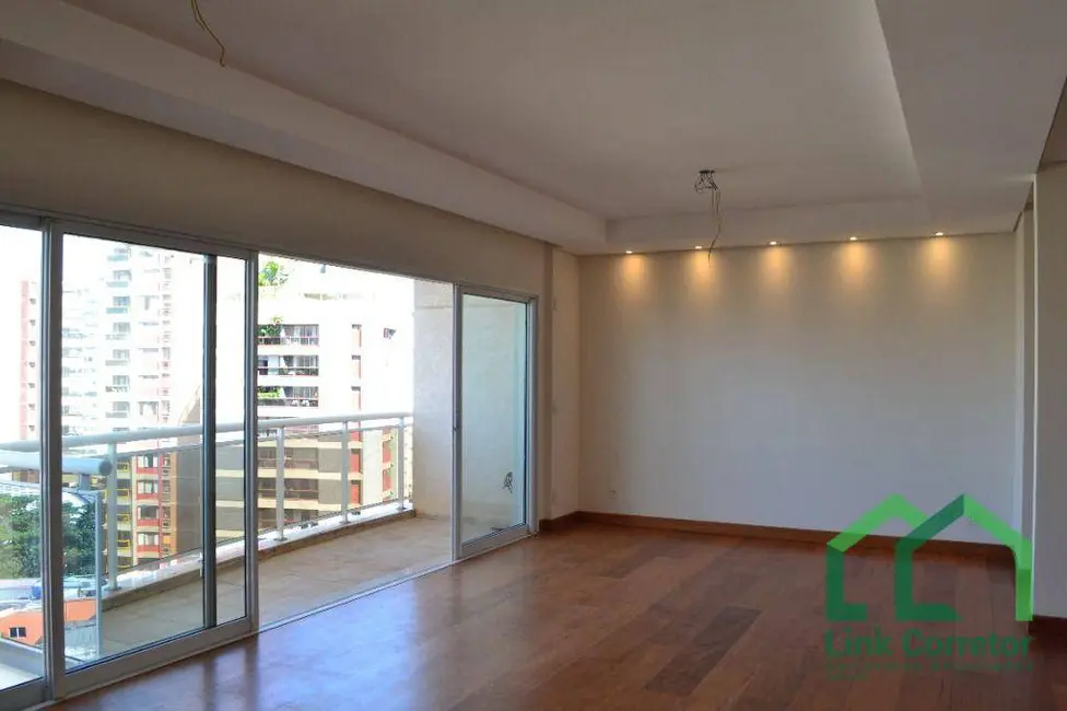 Foto 4 de Apartamento com 2 quartos à venda, 157m2 em Cambuí, Campinas - SP