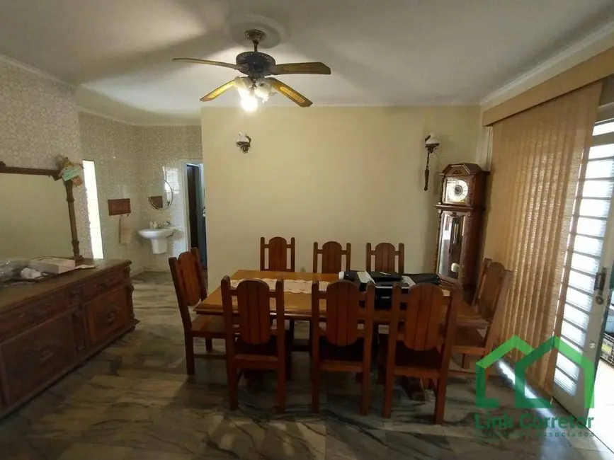 Foto 2 de Casa com 3 quartos à venda, 480m2 em Taquaral, Campinas - SP