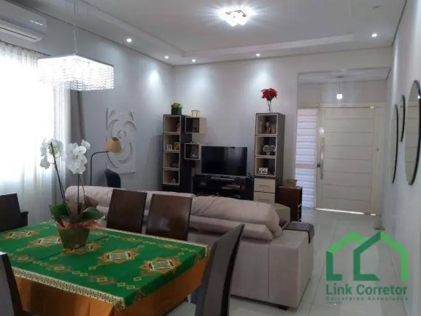 Casa de Condomínio com 4 quartos à venda, 450m2 em Jardim América, Paulinia - SP - imagem 2 Foto 2 de Casa de Condomínio com 4 quartos à venda, 450m2 em Jardim América, Paulinia - SP