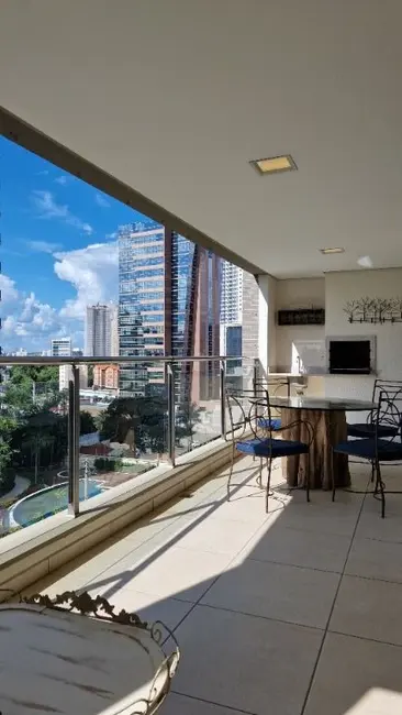 Foto 7 de Apartamento com 3 quartos à venda, 131m2 em Cambuí, Campinas - SP