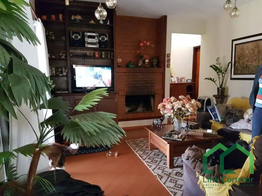 Casa de Condomínio com 3 quartos à venda, 1120m2 em Lopes, Valinhos - SP - imagem 3 Foto 3 de Casa de Condomínio com 3 quartos à venda, 1120m2 em Lopes, Valinhos - SP