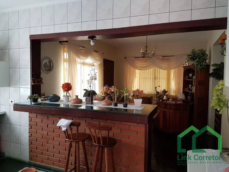 Casa de Condomínio com 3 quartos à venda, 1120m2 em Lopes, Valinhos - SP - imagem 5 Foto 5 de Casa de Condomínio com 3 quartos à venda, 1120m2 em Lopes, Valinhos - SP