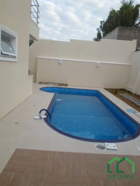 Casa com 4 quartos à venda, 360m2 em Swiss Park, Campinas - SP - imagem 3 Foto 3 de Casa com 4 quartos à venda, 360m2 em Swiss Park, Campinas - SP