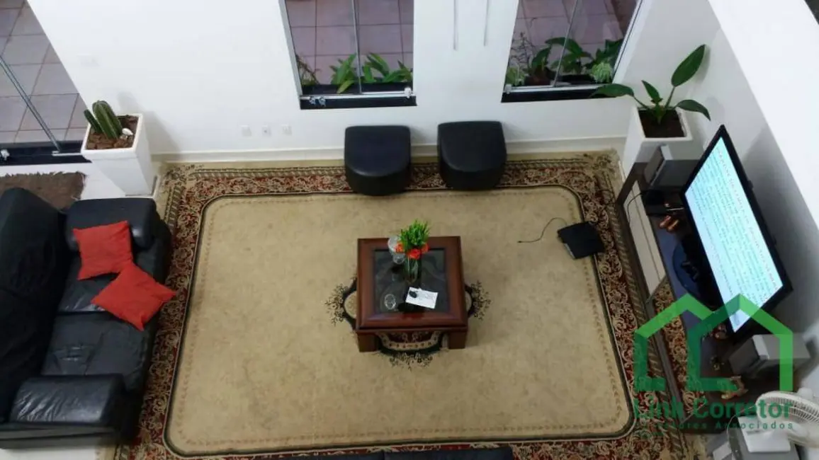 Casa de Condomínio com 5 quartos à venda, 533m2 em Parque Lausanne, Valinhos - SP - imagem 6 Foto 6 de Casa de Condomínio com 5 quartos à venda, 533m2 em Parque Lausanne, Valinhos - SP