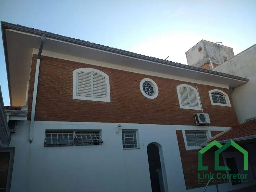 Casa com 4 quartos à venda, 349m2 em Vila Itapura, Campinas - SP - imagem 4 Foto 4 de Casa com 4 quartos à venda, 349m2 em Vila Itapura, Campinas - SP