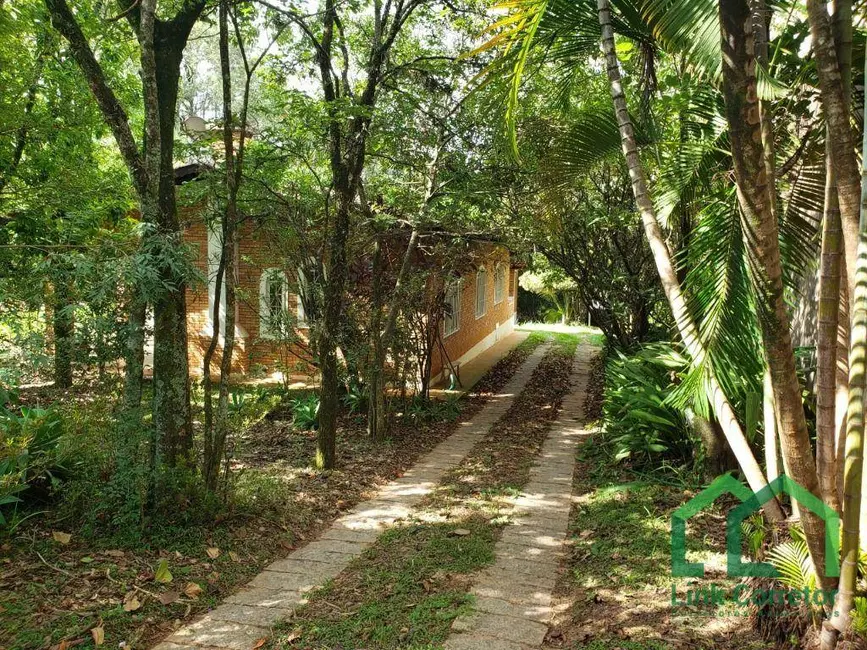 Chácara com 2 quartos à venda, 2280m2 em Chácaras São Bento, Valinhos - SP - imagem 5 Foto 5 de Chácara com 2 quartos à venda, 2280m2 em Chácaras São Bento, Valinhos - SP