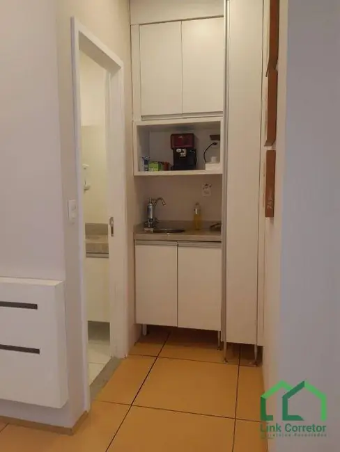 Foto 5 de Sala Comercial para alugar, 37m2 em Cambuí, Campinas - SP