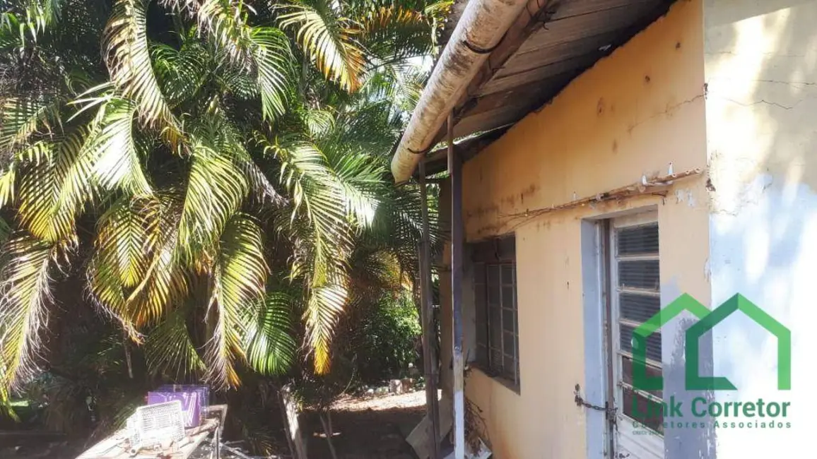 Chácara com 2 quartos à venda, 1268m2 em Chácaras São Bento, Valinhos - SP - imagem 8 Foto 8 de Chácara com 2 quartos à venda, 1268m2 em Chácaras São Bento, Valinhos - SP