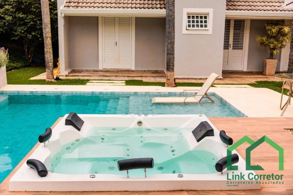 Casa de Condomínio com 4 quartos à venda e para alugar, 840m2 em Jardim Vila Paradiso, Indaiatuba - SP - imagem 9 Foto 9 de Casa de Condomínio com 4 quartos à venda e para alugar, 840m2 em Jardim Vila Paradiso, Indaiatuba - SP