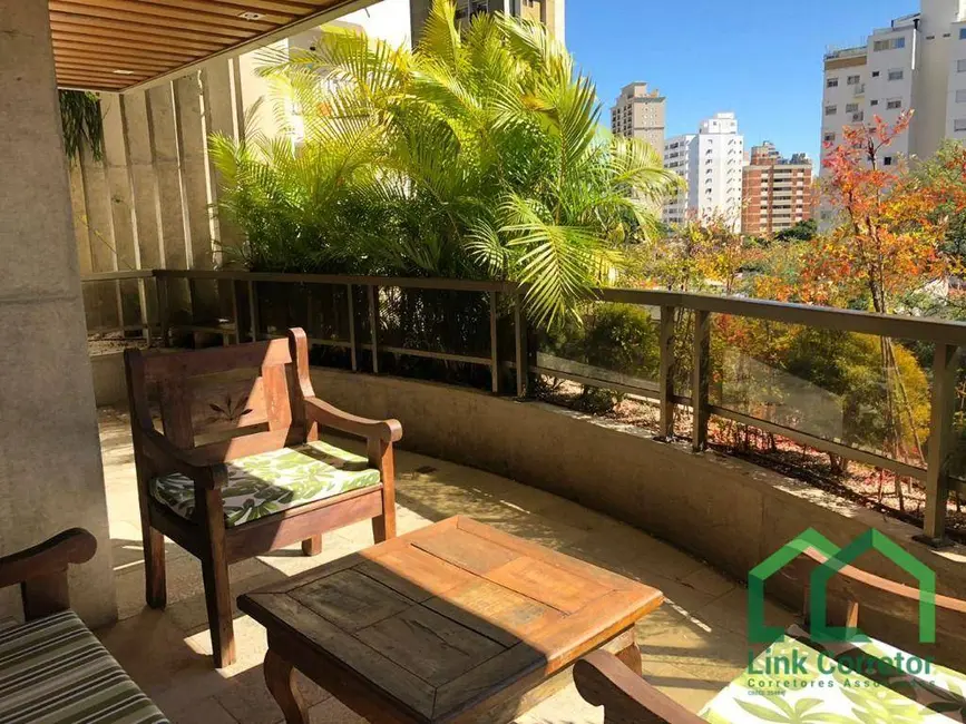 Foto 18 de Apartamento à venda, 670m2 em Cambuí, Campinas - SP