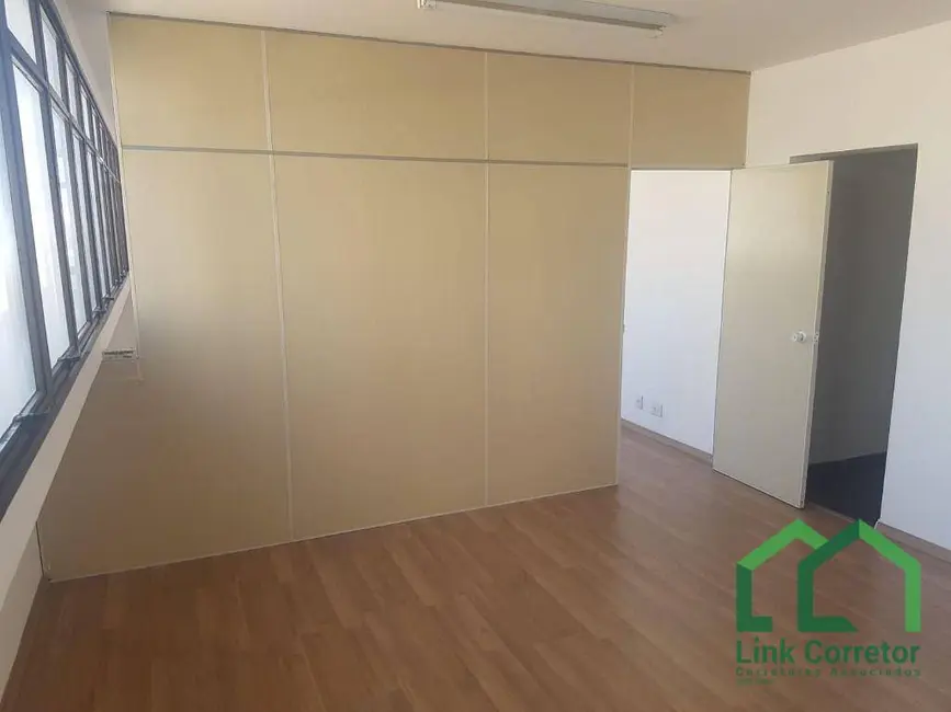 Foto 4 de Sala Comercial para alugar, 56m2 em Centro, Campinas - SP