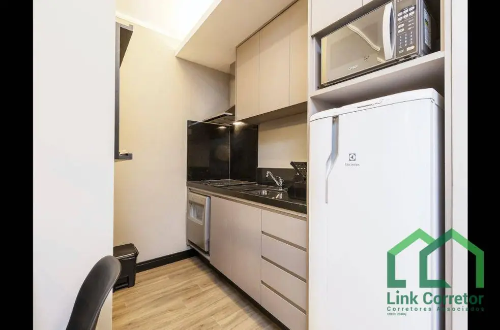 Foto 4 de Apartamento com 1 quarto para alugar, 40m2 em Cambuí, Campinas - SP