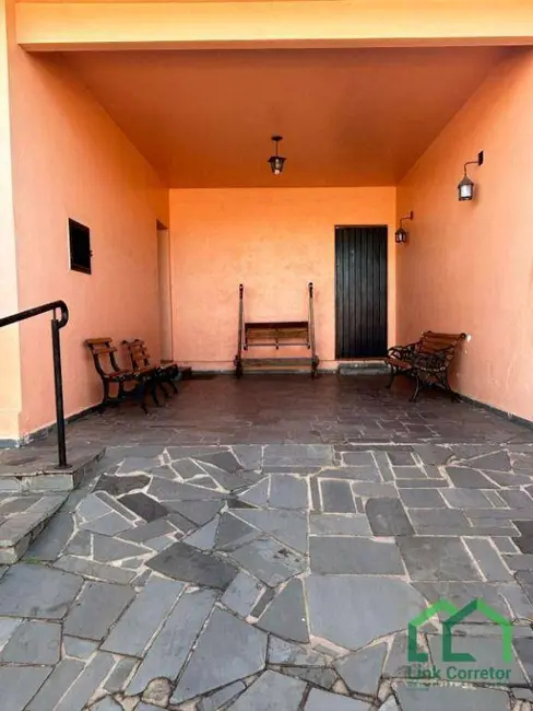 Casa com 4 quartos à venda, 300m2 em Vila Rosa, Itapetininga - SP - imagem 8 Foto 8 de Casa com 4 quartos à venda, 300m2 em Vila Rosa, Itapetininga - SP