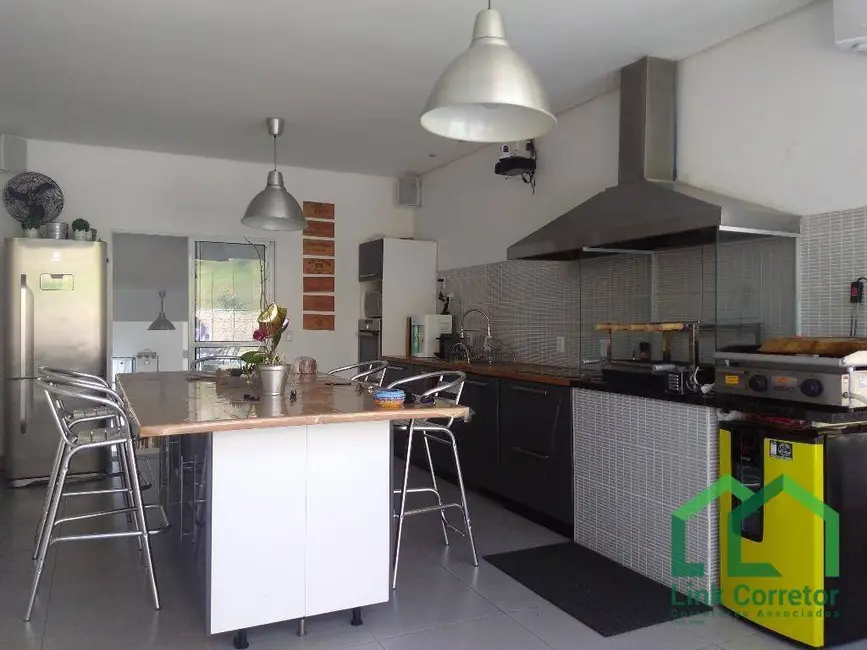 Casa de Condomínio com 3 quartos à venda e para alugar, 900m2 em Itupeva - SP - imagem 8 Foto 8 de Casa de Condomínio com 3 quartos à venda e para alugar, 900m2 em Itupeva - SP