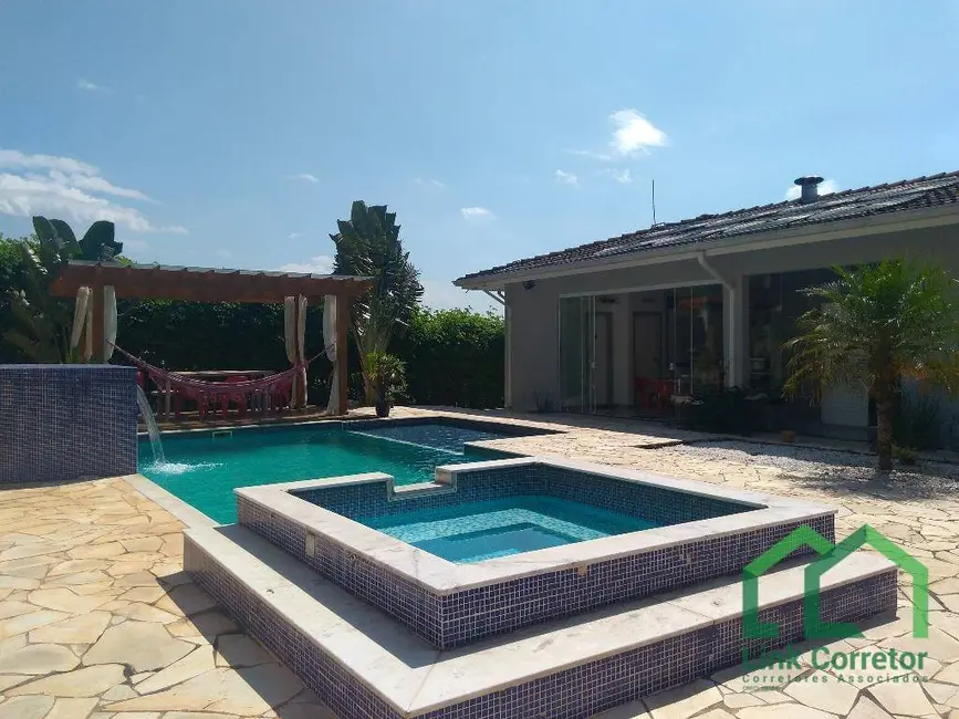 Casa de Condomínio com 3 quartos à venda e para alugar, 900m2 em Itupeva - SP - imagem 5 Foto 5 de Casa de Condomínio com 3 quartos à venda e para alugar, 900m2 em Itupeva - SP